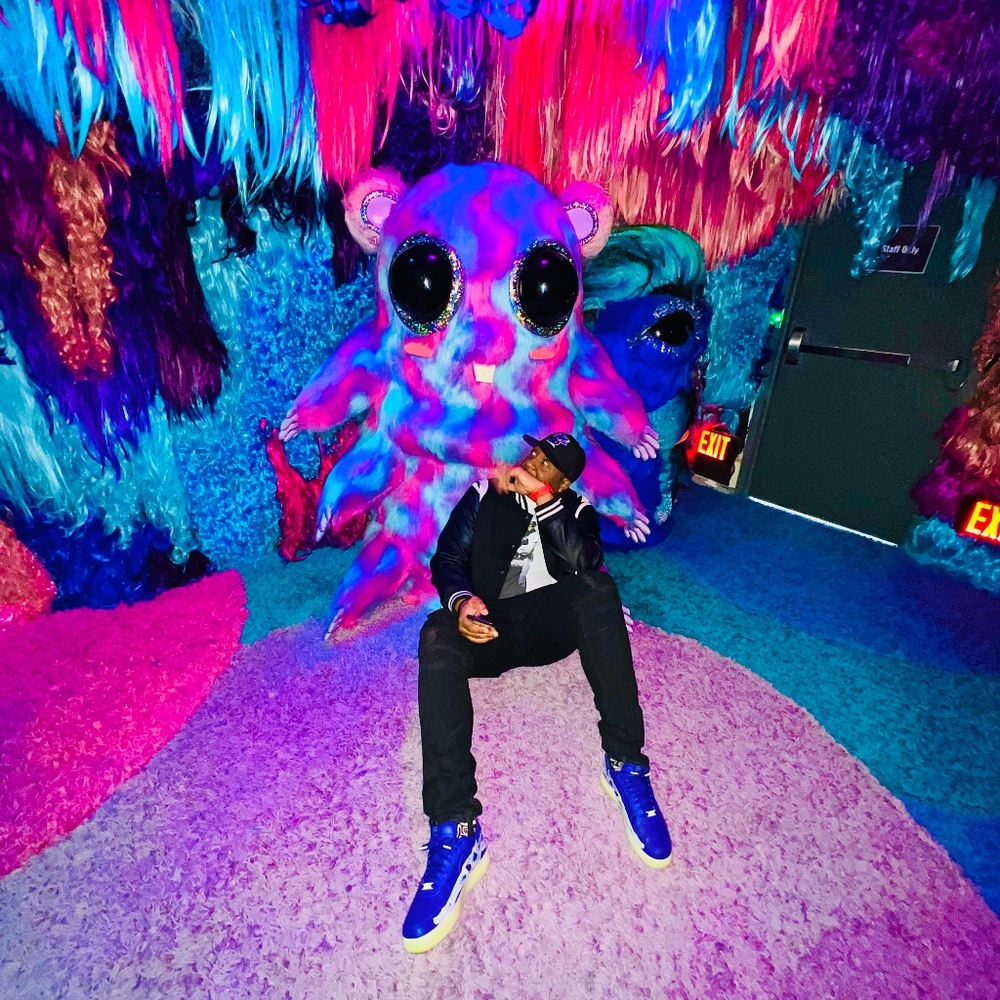 Meet your Posher, Kyle